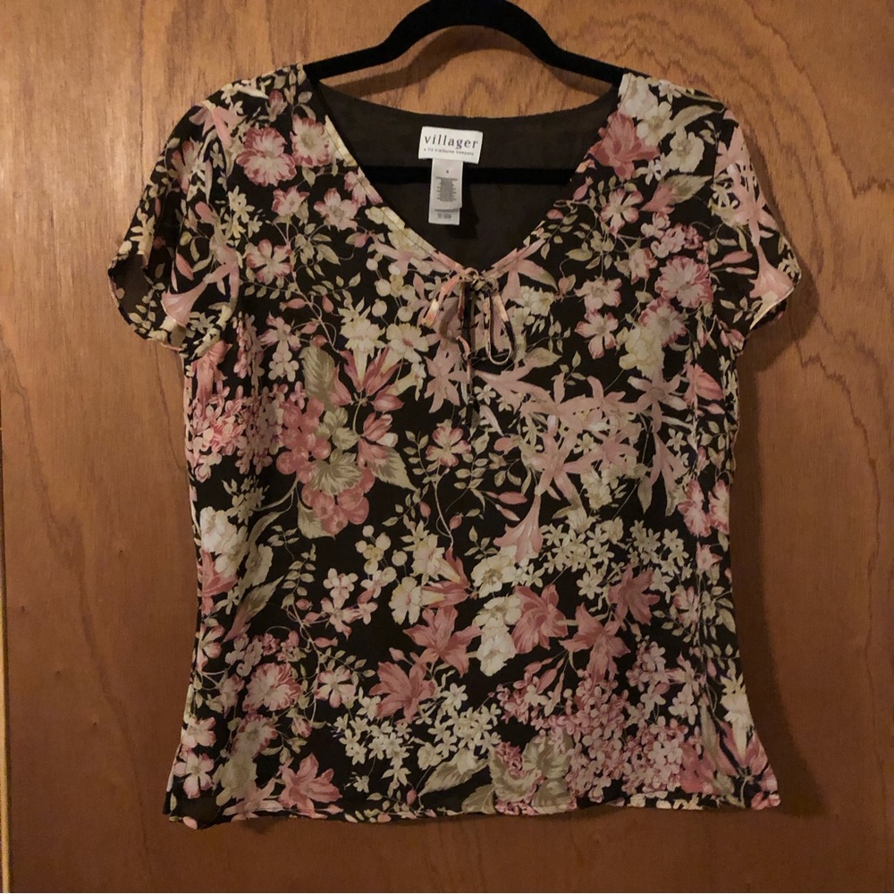 Villager Floral V-Neck Blouse